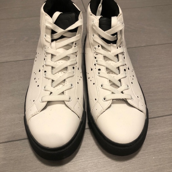 Zara black and white shoes - Size 9 men’s - Picture 3 of 3